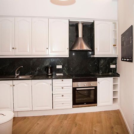 Mai&Maud Ronda Apartment Barcelona Bagian luar foto