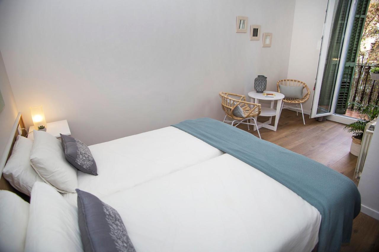 Mai&Maud Ronda Apartment Barcelona Bagian luar foto