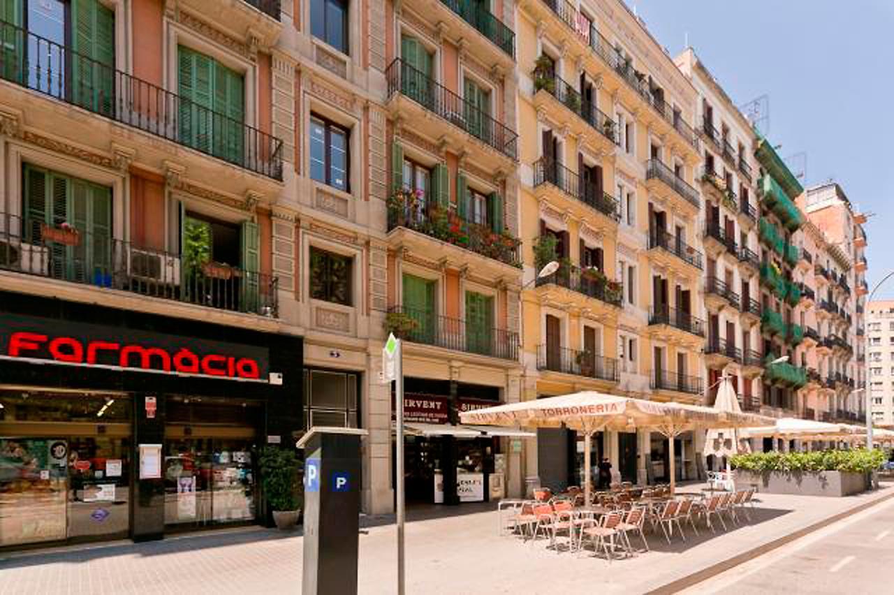 Mai&Maud Ronda Apartment Barcelona Bagian luar foto